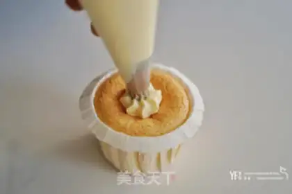 Make Hokkaido cupcakes step 6