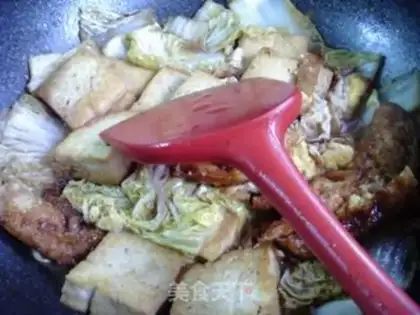 Make Tofu with fried eggs and dolls step 13
