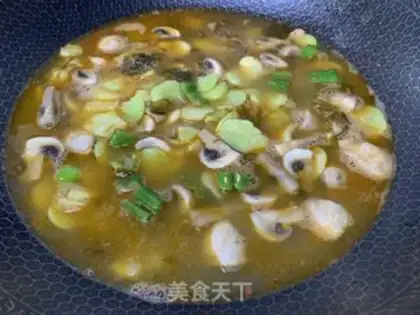 Make Sour chili petal soup step 5