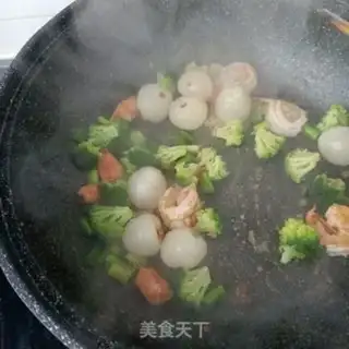 Make Shrimp ball step 16