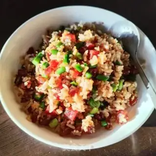 Make Weed-weed garlic rice step 6