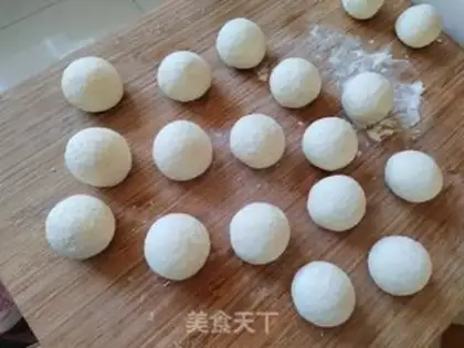 Make Soybean date buns step 5