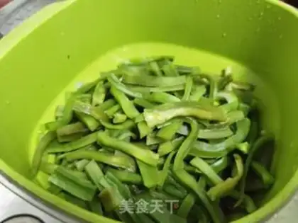 Make Frozen step 1