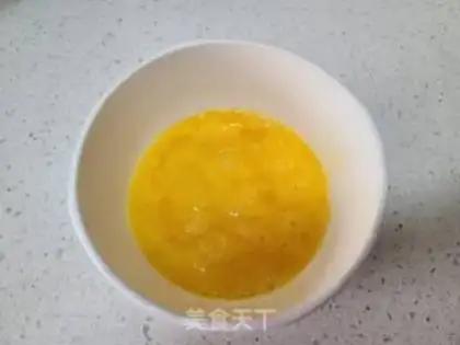 Make Golden fungus fried eggs step 3