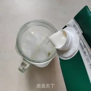 Make Spanish latte step 2