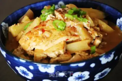 Make Salted fish potatoes and tofu step 3