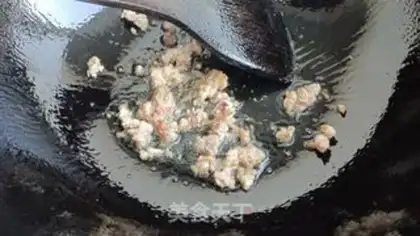 Make Meat sauce quail eggs step 12