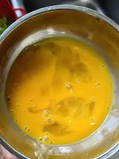 Make Egg pumpkin step 0