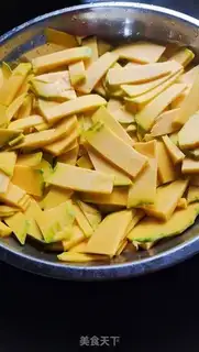 Make Pumpkin buns step 1