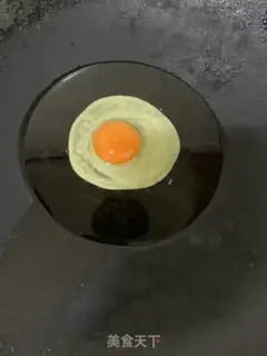 Make Smelt egg soup step 1