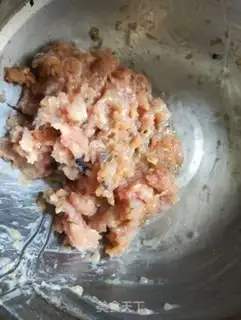 Make Two meat-breeding melons step 3