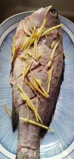Make Pepper garlic juice for steamed fish step 1