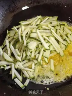 Make Egg pumpkin step 3