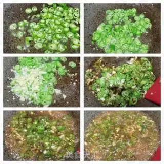 Make Pepper garlic juice for steamed fish step 5