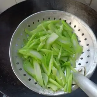 Make Chicken gravy step 9