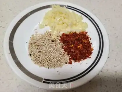 Make Hot cuisine step 1