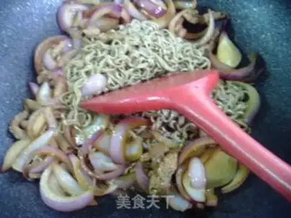 Make Scrawny onions for noodles step 9