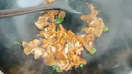 Make Hot chili intestines step 3