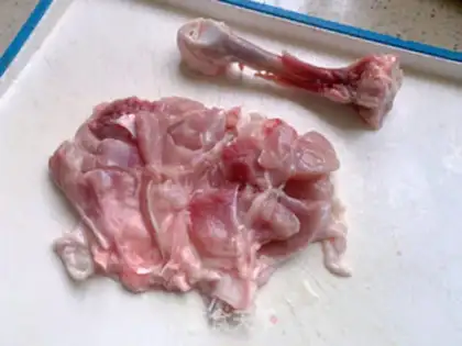 Make Empty chicken legs step 0