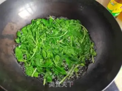 Make The soybeans dry sesame leaves step 1