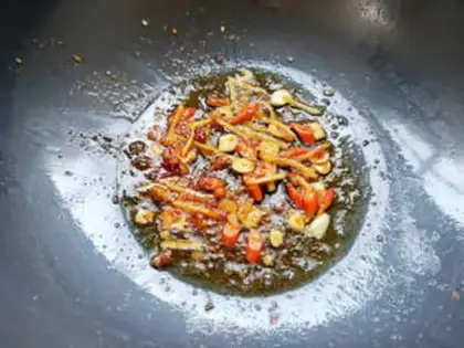 Make Hot chicken claws step 5