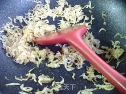 Make Shrimp-skinned green pepper step 3