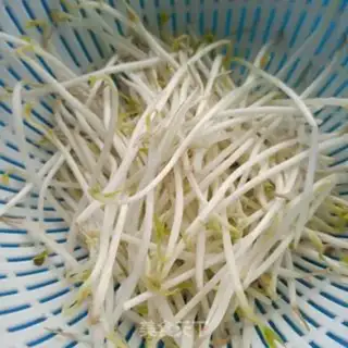 Make Green bean sprouts step 1