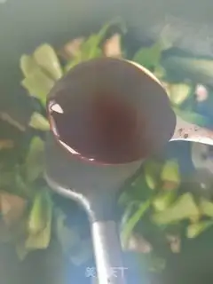 Make Mushroom oil step 3