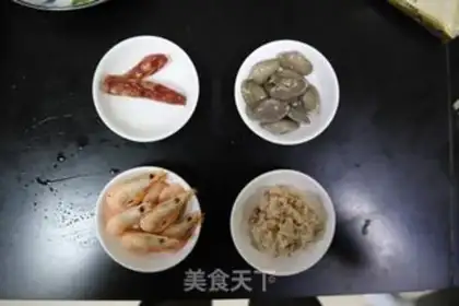 Make Seafood bags step 0