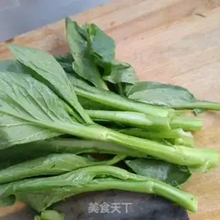Make The green bean sprouts step 0