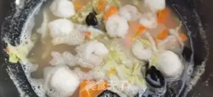 Make Shrimp head soup step 5