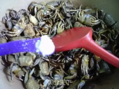 Make Fried crabs step 7