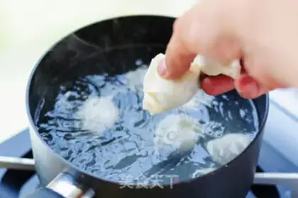 Make Three fresh dumplings step 13