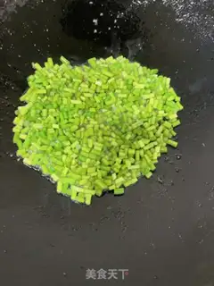 Make Garlic eggs for grandma step 4
