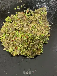 Make Garlic eggs for grandma step 8