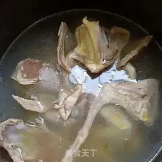 Make Pigeon chest with broccoli step 2