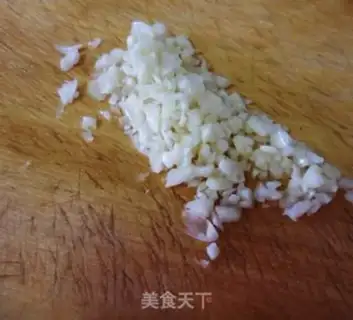 Make Gin and garlic step 1