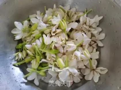 Make The fragrance flower step 1