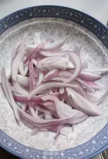 Make Onion cheese fried meat step 0