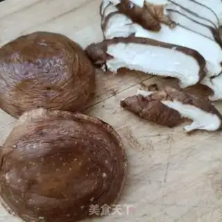 Make Cream mushrooms boiled eggs step 2