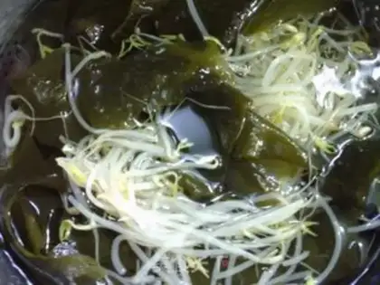 Make The nectar with green bean sprouts step 3