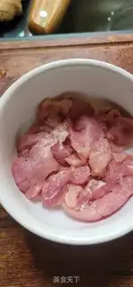 Make Scrawny meat soup step 3