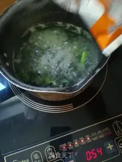 Make Spinach pickle soup step 3