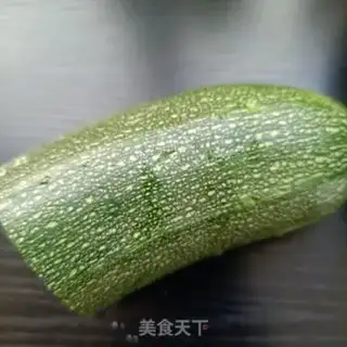 Make Shrimp fried cucumber step 0
