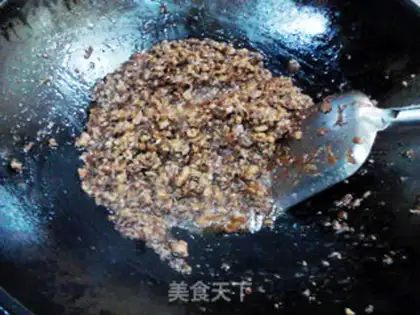 Make White corn paste dry sauce buns step 6