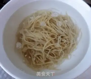 Make The greasy noodles step 6
