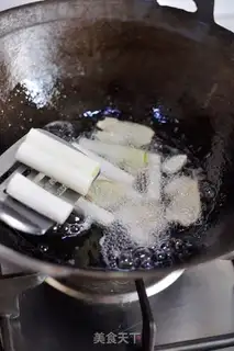 Make Onion noodles step 4