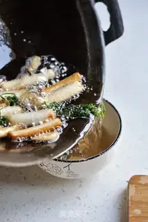 Make Onion noodles step 6