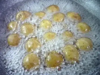 Make Salt-cracked tarts step 6