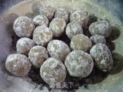 Make Salt-cracked tarts step 7